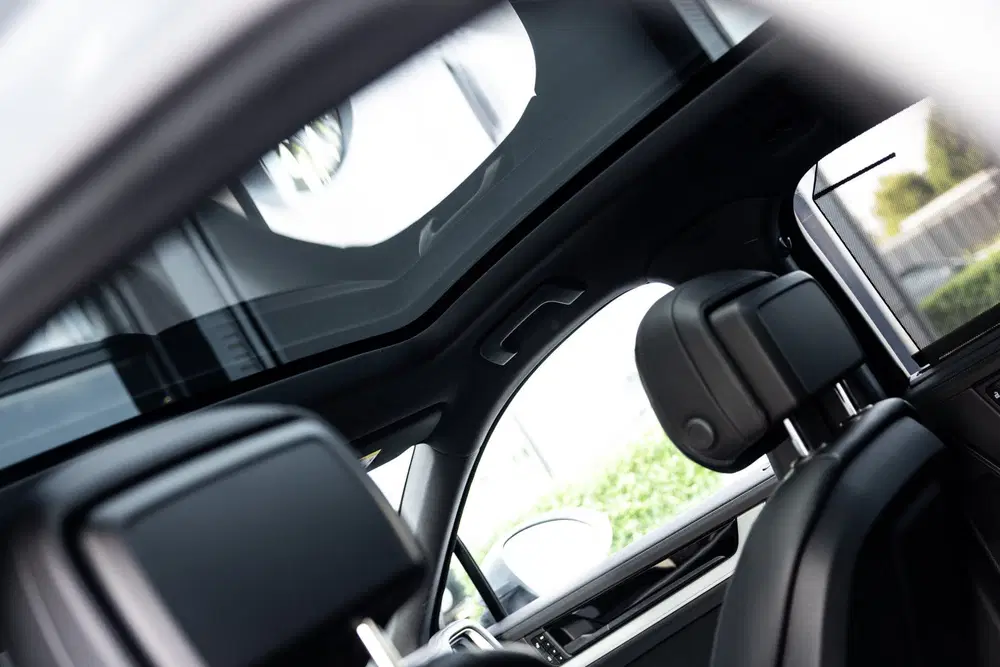 Porsche Cayenne Coupé 3.0 E-Hybrid uit 2024, foto 13
