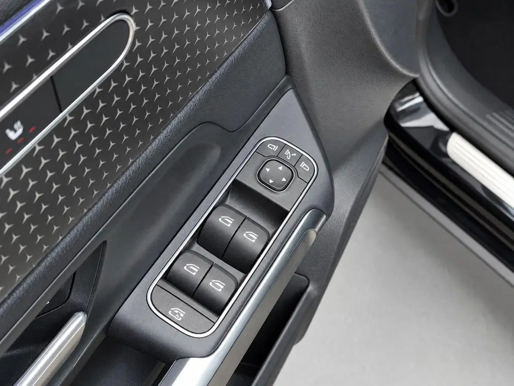 Mercedes-Benz EQB 250+ Business Solution uit 2026, foto 13