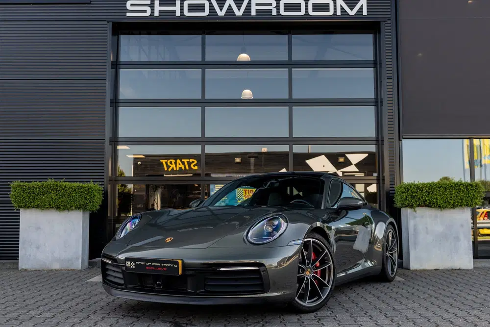 Porsche 911 992 3.0 Carrera S uit 2019, foto 2