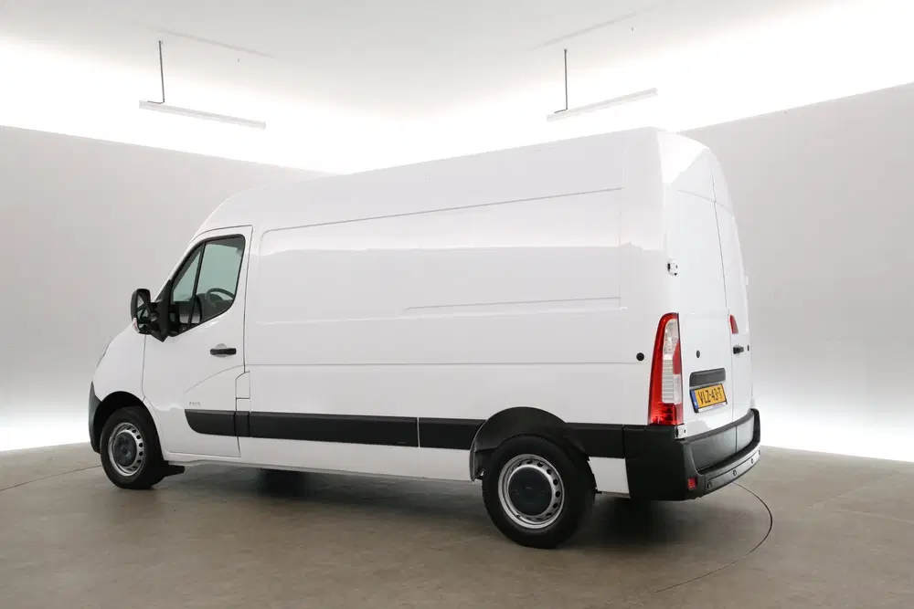 Opel Movano 2.3 Turbo L2H2 uit 2021, foto 4