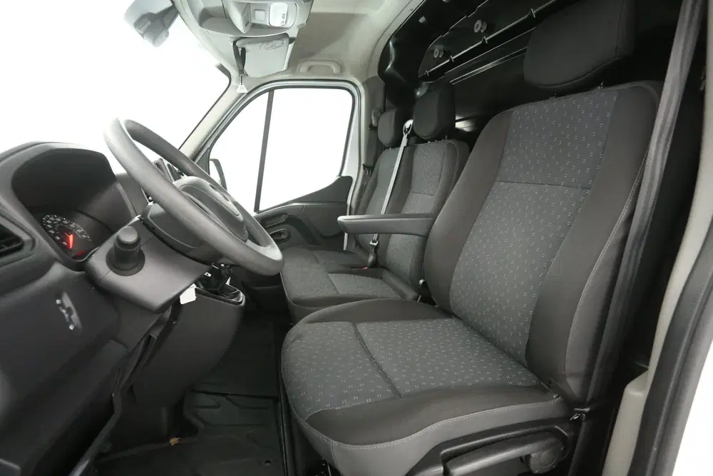 Opel Movano 2.3 Turbo L2H2 uit 2021, foto 9