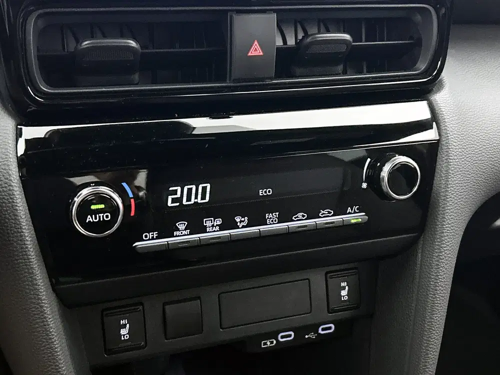 Toyota Yaris Cross 1.5 Hybrid 130 Dynamic + uit 2026, foto 15
