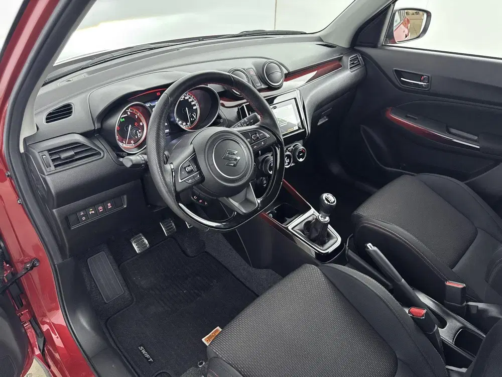 Suzuki Swift 1.4 Sport Smart Hybrid Navigatie uit 2024, foto 8