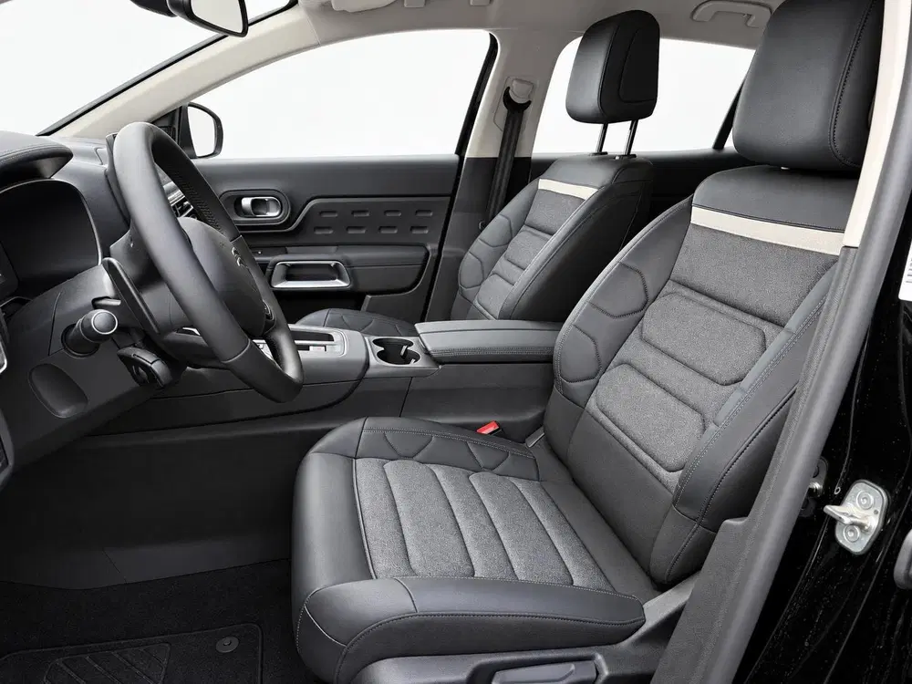 Citroën C5 Aircross Citroen C5 Aircross 1.2 Hybrid Max Automaa uit 2025, foto 9