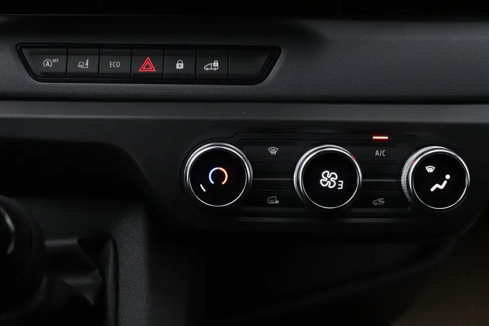 Renault Master T35 2.0 dCi 130 L2H2 Start Demo uit 2024, foto 11