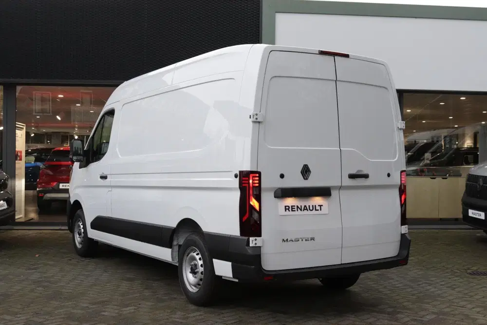 Renault Master T35 2.0 dCi 130 L2H2 Start Demo uit 2024, foto 2