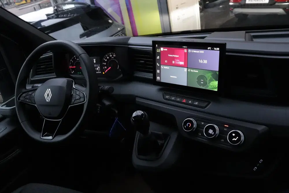 Renault Master T35 2.0 dCi 130 L2H2 Start Demo uit 2024, foto 3