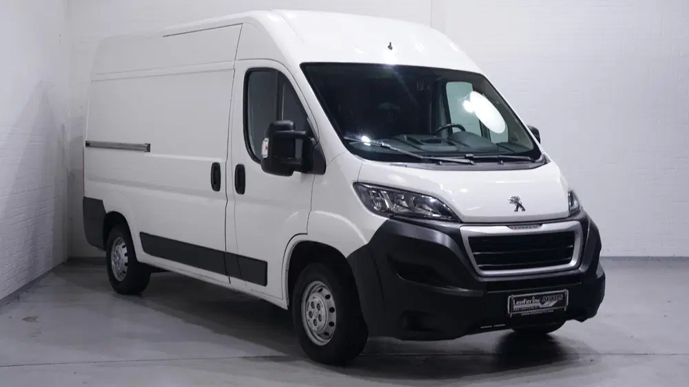 Peugeot Boxer 2.0 BlueHDI 130 pk L2H2 Premium Airco Crui uit 2019, foto 2