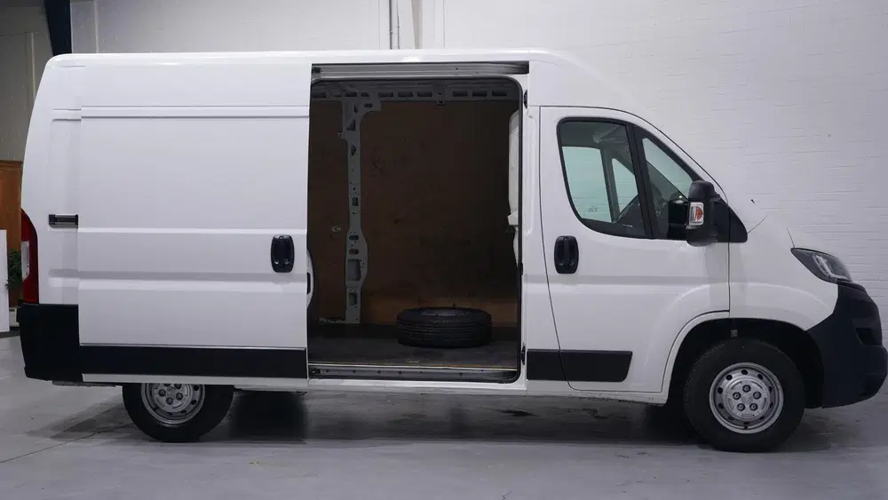 Peugeot Boxer 2.0 BlueHDI 130 pk L2H2 Premium Airco Crui uit 2019, foto 9