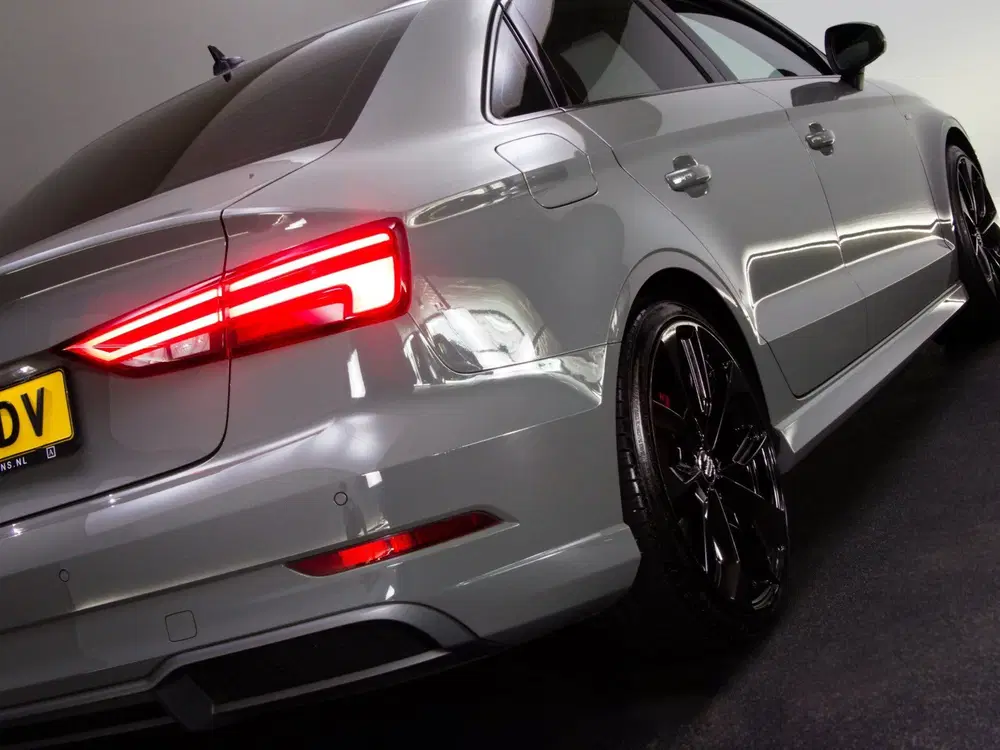 Audi A3 Limousine 30 TFSI Sport S-Line Edition (CR uit 2019, foto 13