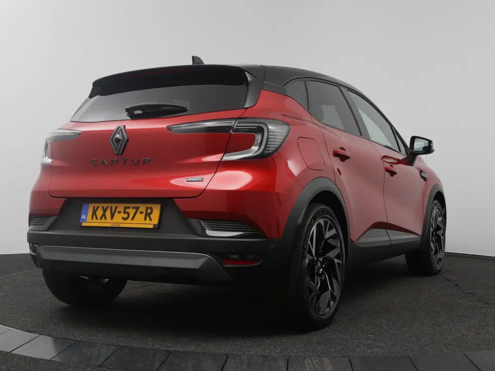 Renault Captur 1.8 E-Tech full hybrid 160 esprit Alpine uit 2026, foto 2