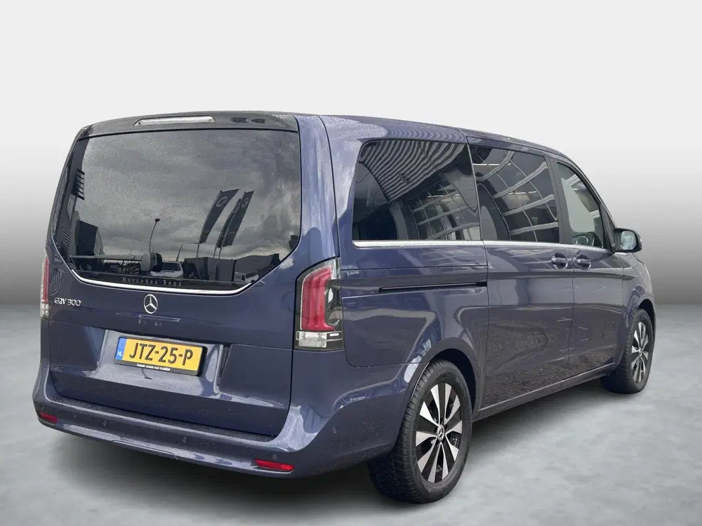 Mercedes-Benz EQV 300 L2 90 kWh uit 2024, foto 2
