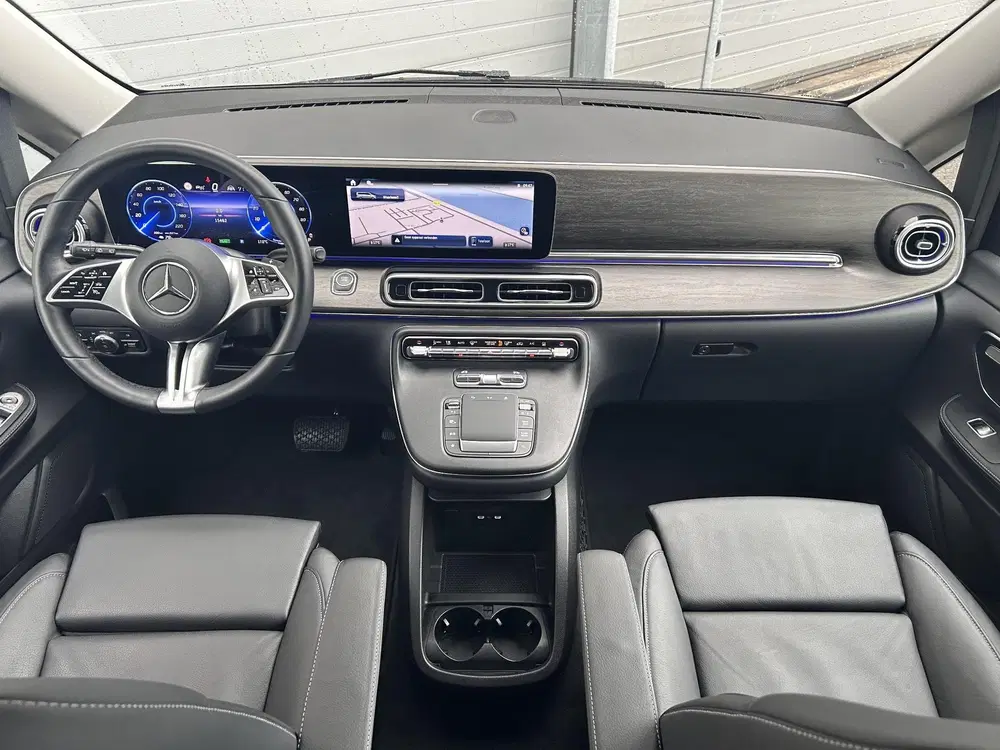 Mercedes-Benz EQV 300 L2 90 kWh uit 2024, foto 5