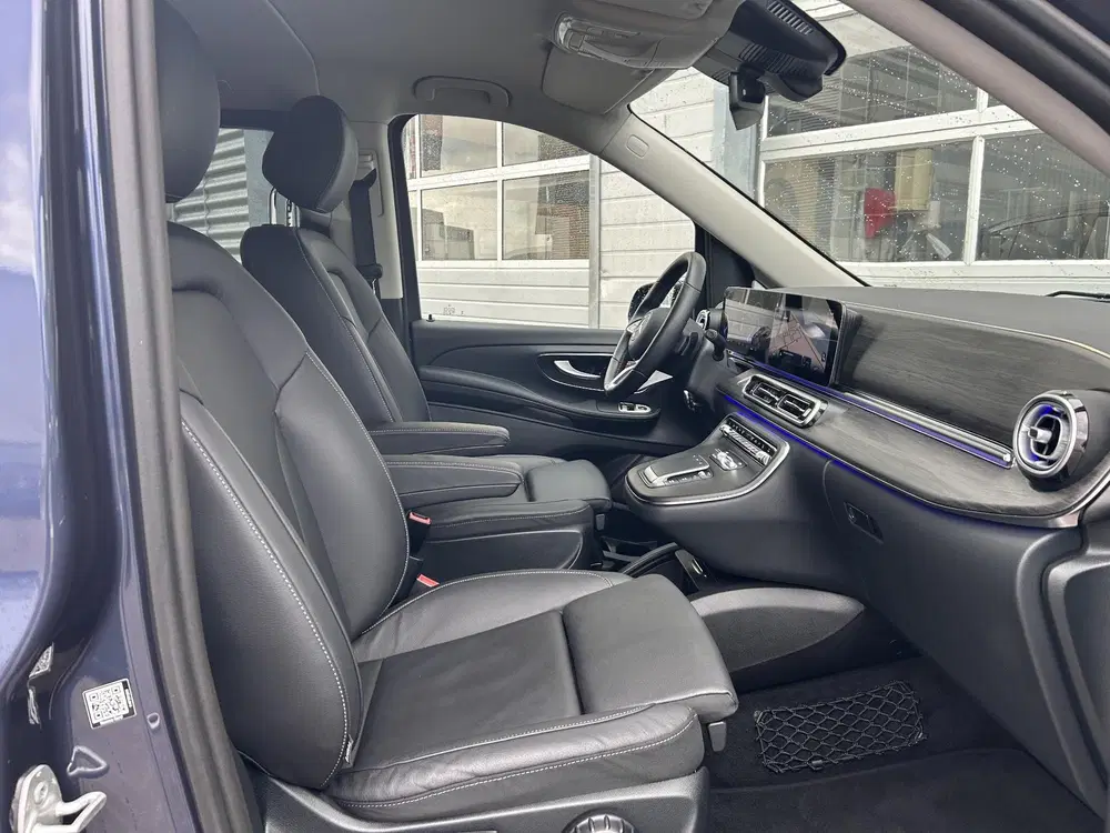 Mercedes-Benz EQV 300 L2 90 kWh uit 2024, foto 7