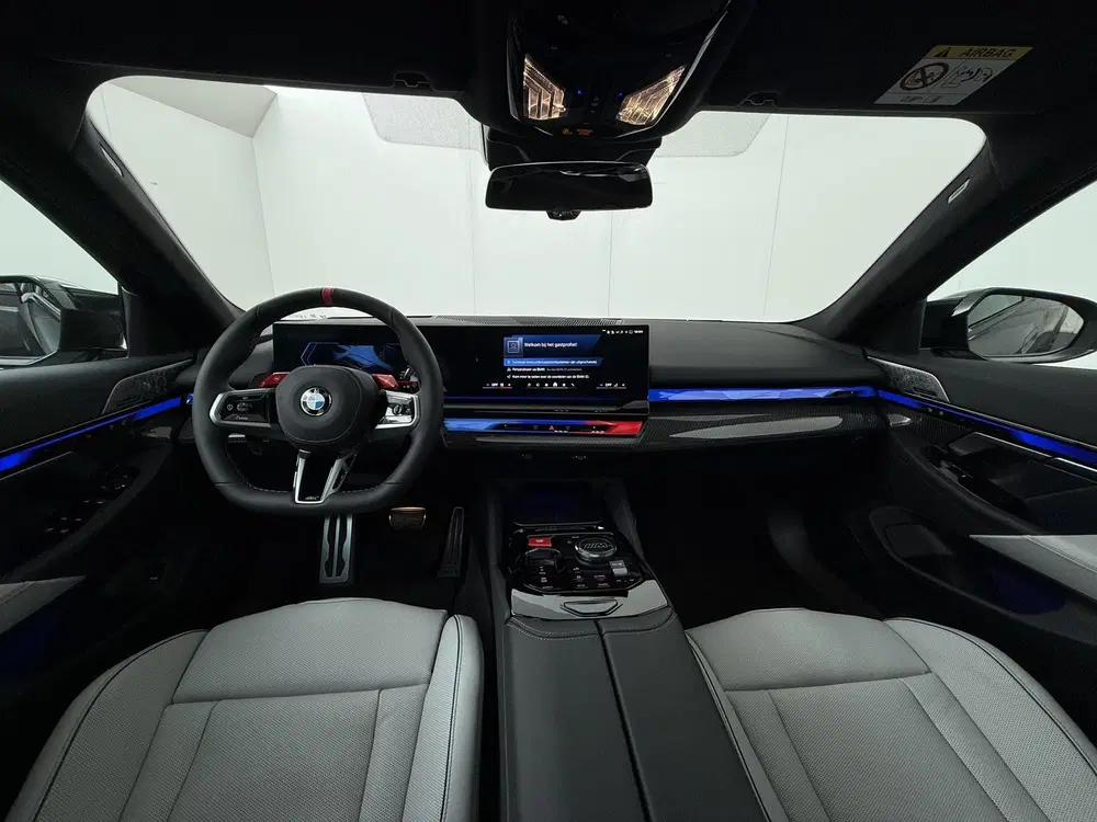 BMW M5 Sedan uit 2026, foto 5