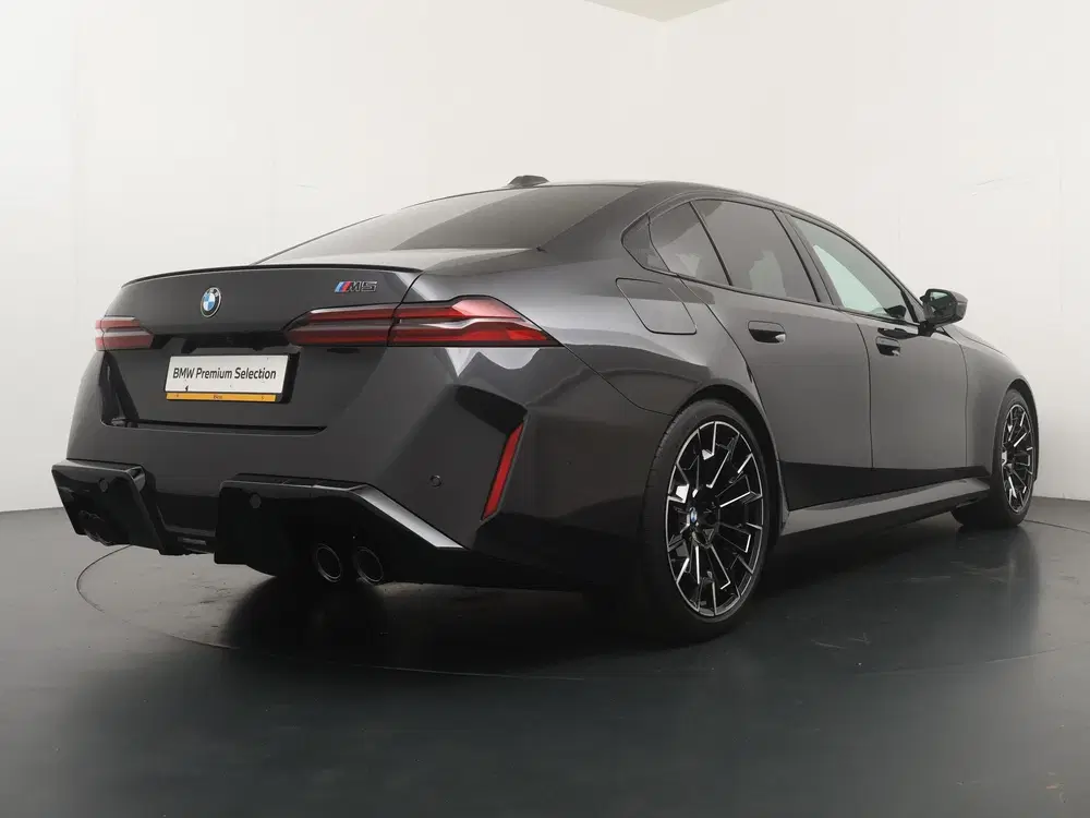 BMW M5 Sedan uit 2026, foto 9
