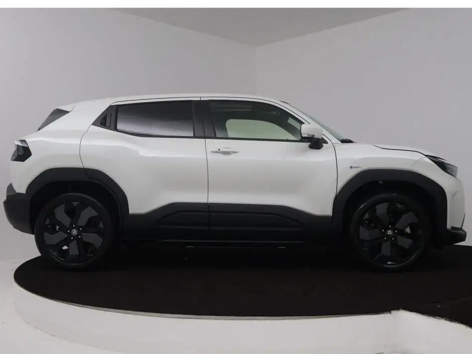 Toyota Urban Cruiser Executive 61 kWh uit 2026, foto 14
