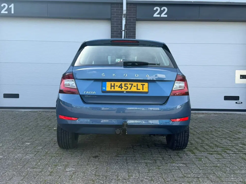 Skoda Fabia 1.0 TSI Business Edition uit 2020, foto 4