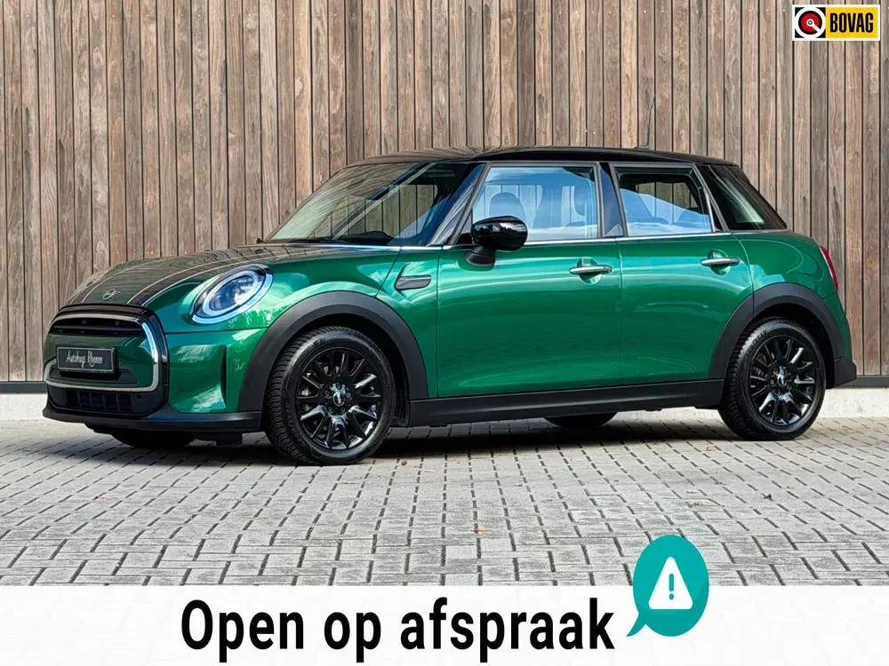 Mini Cooper 1.5 Cooper Classic uit 2023