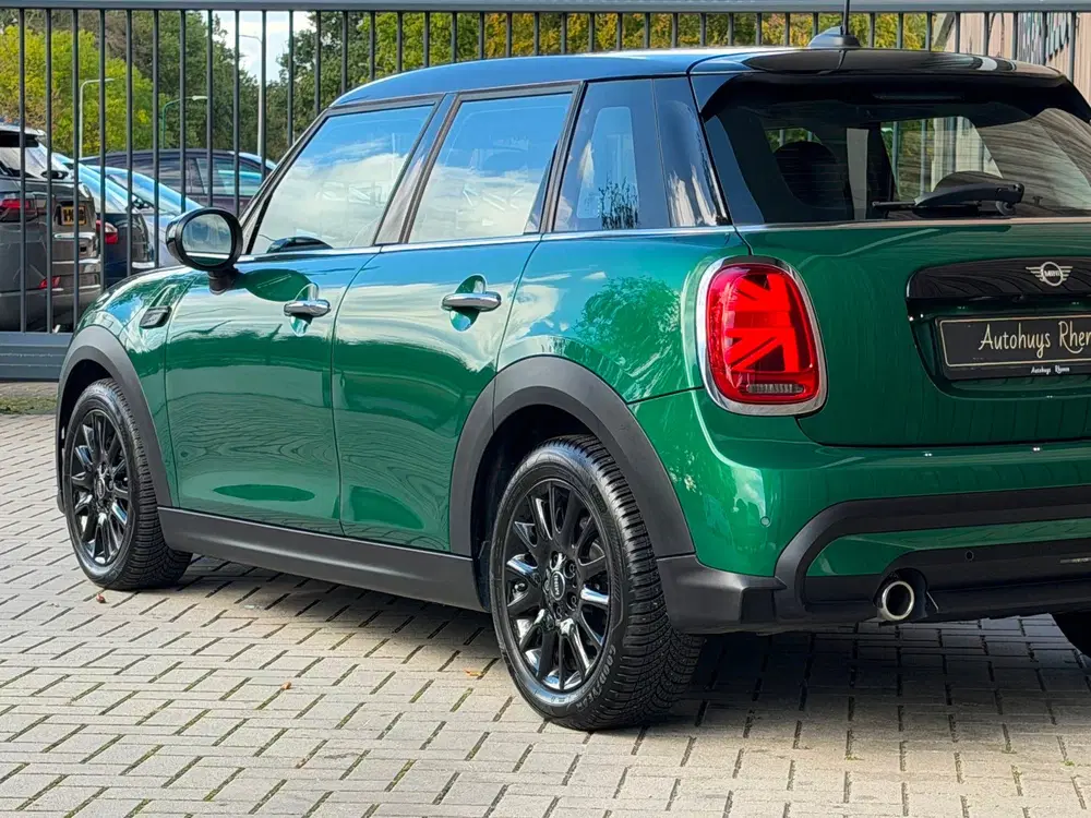 Mini Cooper 1.5 Cooper Classic uit 2023, foto 8