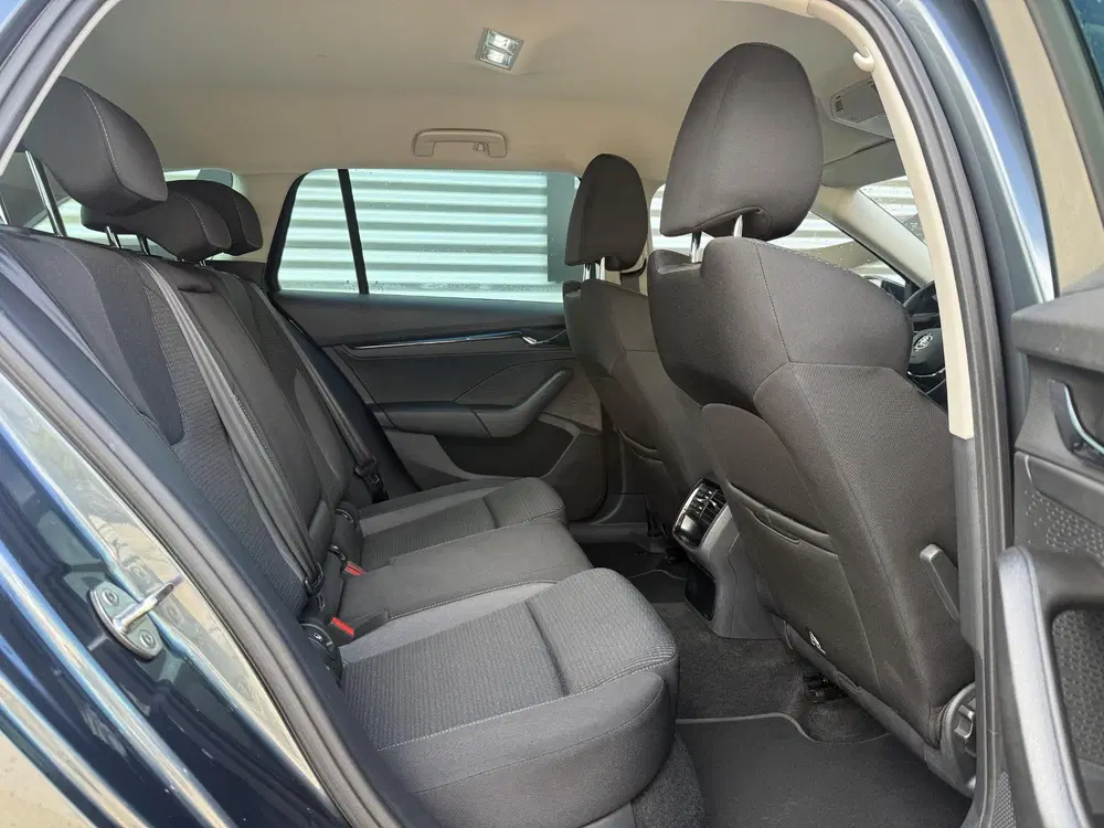 Skoda Octavia 1.0 e-TSI Business Edition 1e Eigenaar uit 2021, foto 8