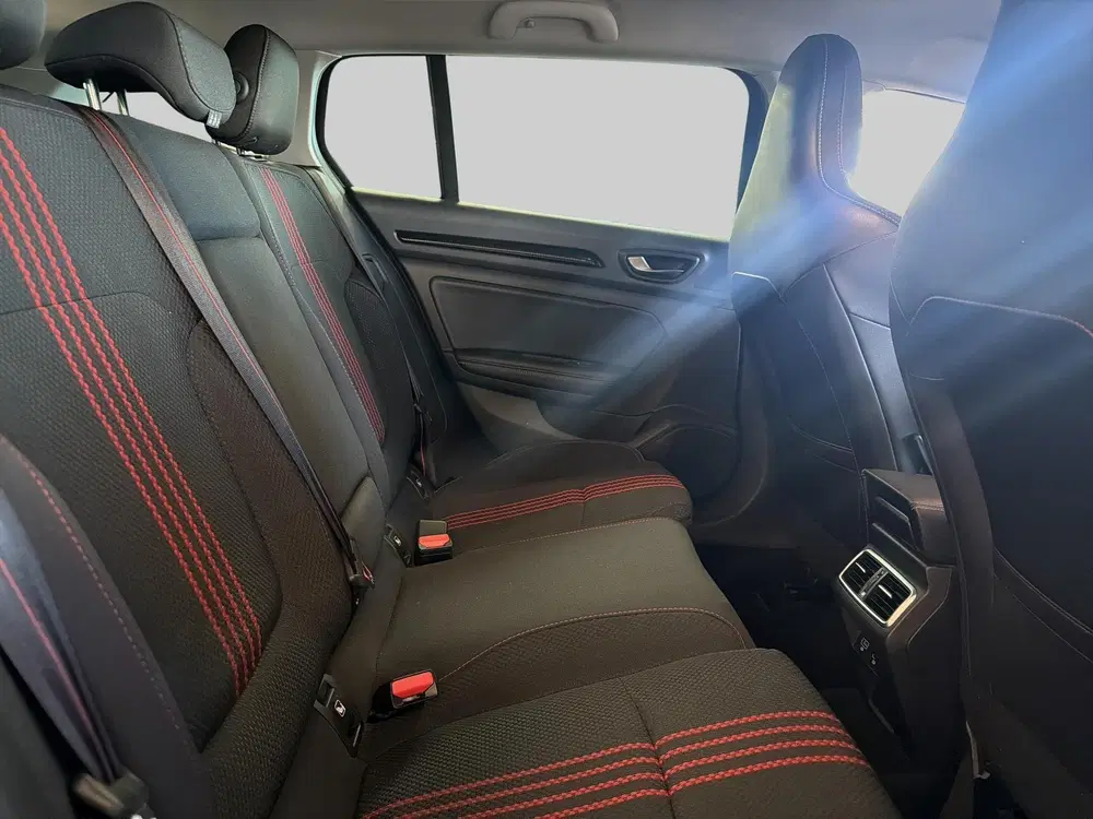 Renault Megane Mégane Estate 1.3 TCe 160 R.S. Line uit 2022, foto 14