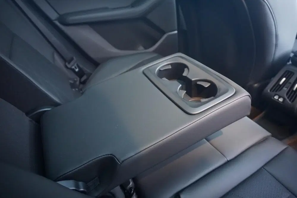 BMW 2-serie Active Tourer 218i uit 2026, foto 14