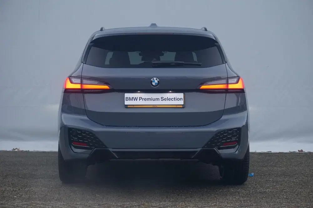 BMW 2-serie Active Tourer 218i uit 2026, foto 4