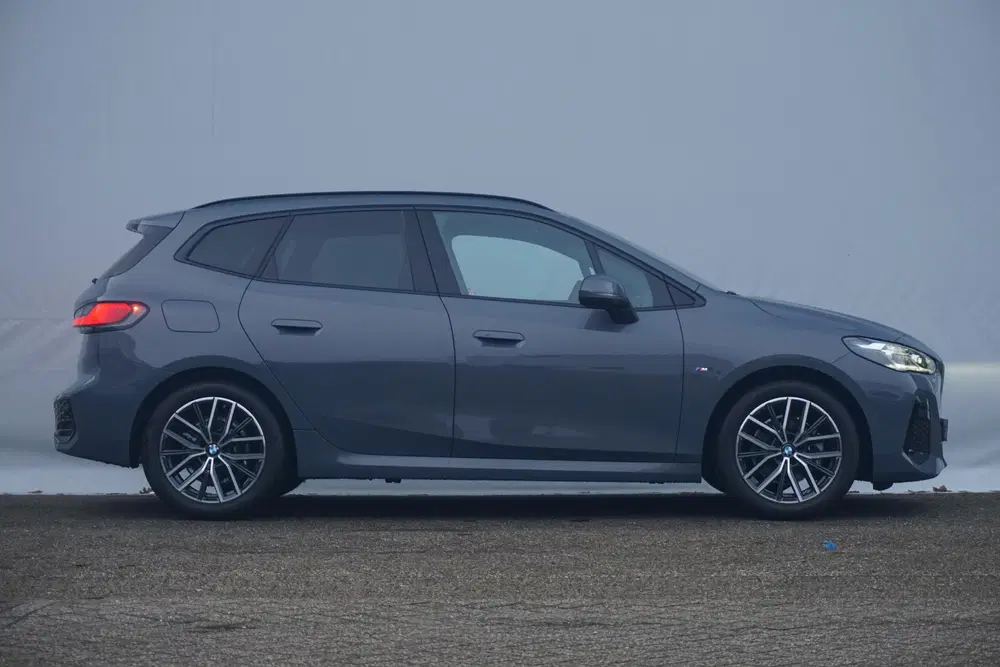 BMW 2-serie Active Tourer 218i uit 2026, foto 5