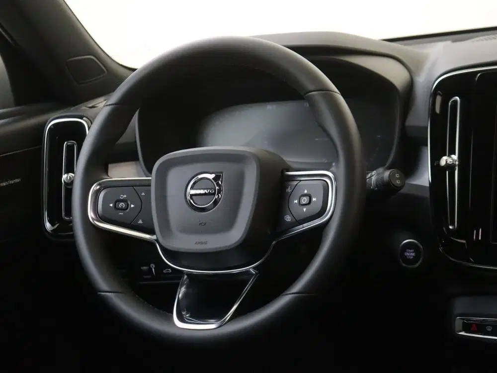 Volvo XC40 T4 Plus Bright uit 2023, foto 11