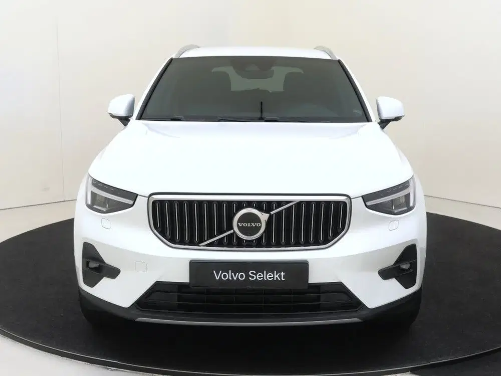 Volvo XC40 T4 Plus Bright uit 2023, foto 3