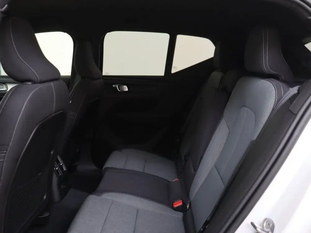 Volvo XC40 T4 Plus Bright uit 2023, foto 9