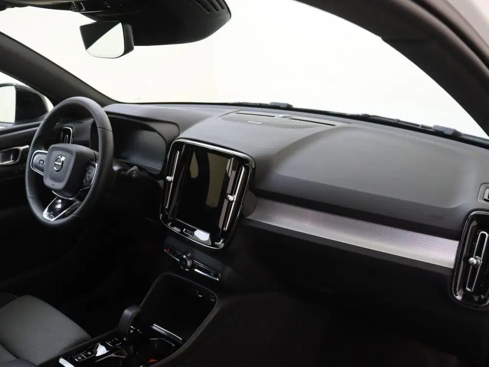 Volvo XC40 T4 Plus Dark uit 2023, foto 12