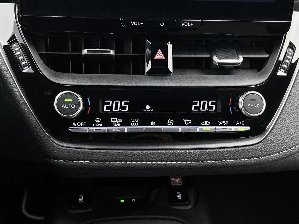 Toyota Corolla Hybrid 140 Dynamic uit 2025, foto 10