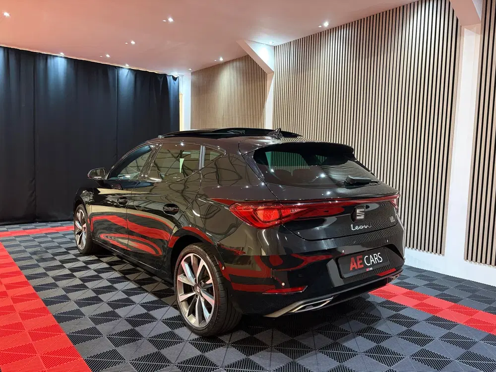 SEAT Leon 1.4 TSI eHybrid PHEV FR Business Intense P uit 2021, foto 12