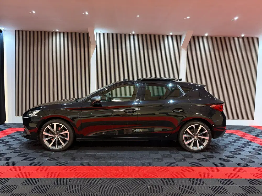 SEAT Leon 1.4 TSI eHybrid PHEV FR Business Intense P uit 2021, foto 14