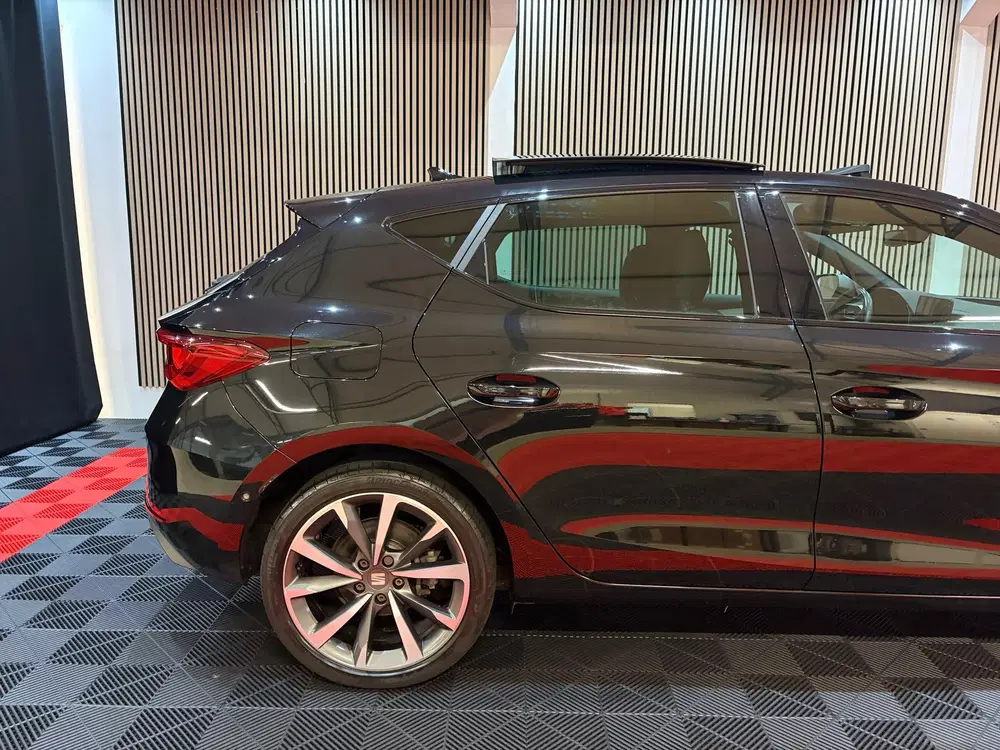 SEAT Leon 1.4 TSI eHybrid PHEV FR Business Intense P uit 2021, foto 4