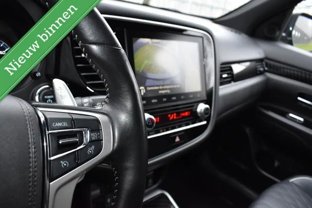 Mitsubishi Outlander 2.4 PHEV Diamand Edition LEDER VOL 360 uit 2020, foto 12