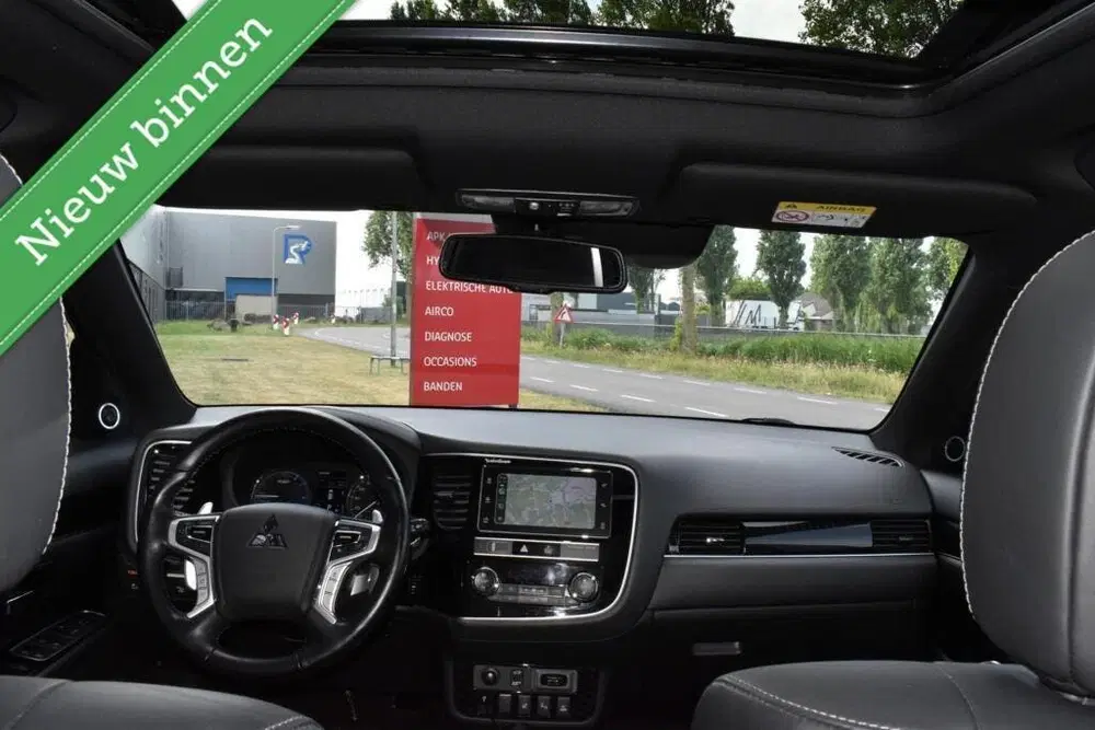 Mitsubishi Outlander 2.4 PHEV Diamand Edition LEDER VOL 360 uit 2019, foto 5