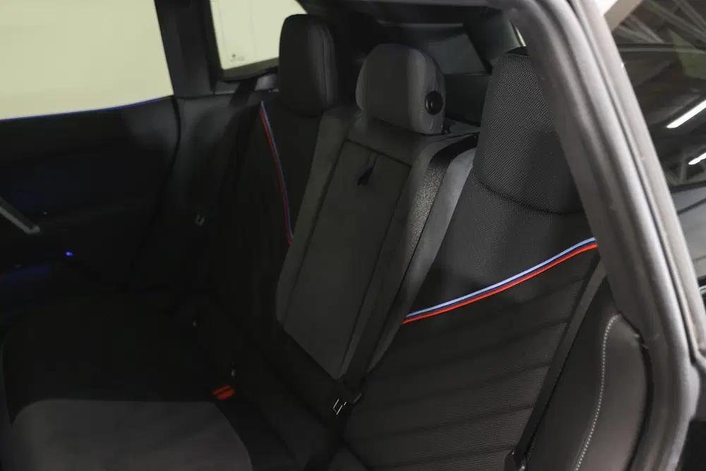 BMW iX xDrive45 M Sport uit 2025, foto 10
