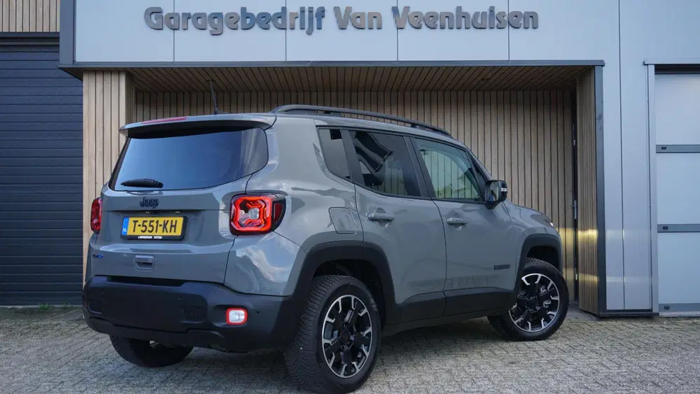 Jeep Renegade 4xe 240pk Plug-in Hybrid Electric New Upla uit 2023, foto 6