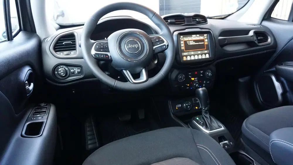 Jeep Renegade 4xe 240pk Plug-in Hybrid Electric New Upla uit 2023, foto 9