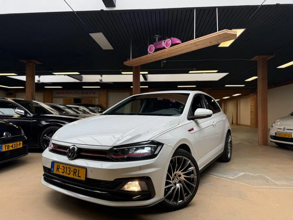 Volkswagen Polo 2.0 TSI GTI Airco Sterrenhemel Virtual Sfe uit 2019, foto 2