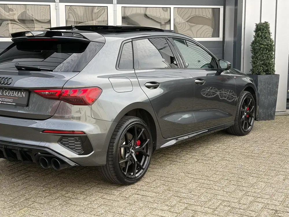 Audi A3 45 TFSI e S edition Competition uit 2022, foto 9