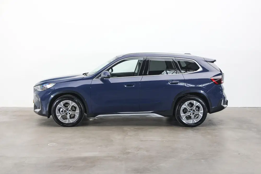 BMW iX1 eDrive20 uit 2026, foto 8