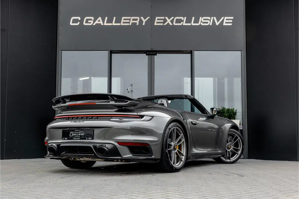 Porsche 911 3.8 Turbo S uit 2021, foto 9