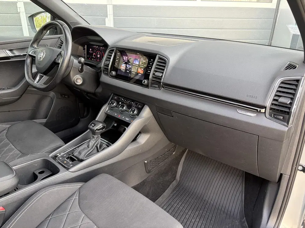 Skoda Karoq 1.5 TSI ACT Sportline uit 2019, foto 13