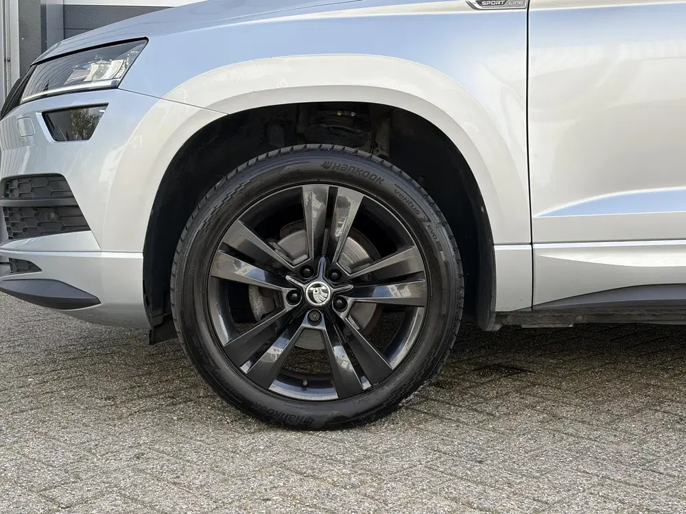 Skoda Karoq 1.5 TSI ACT Sportline uit 2019, foto 6