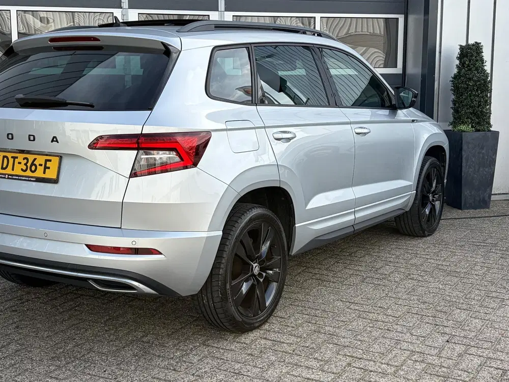 Skoda Karoq 1.5 TSI ACT Sportline uit 2019, foto 9