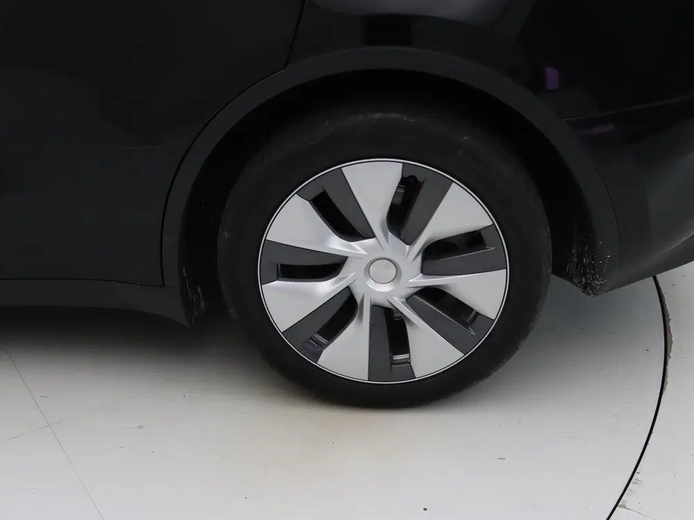 Tesla Model Y Long Range AWD 75kWh 351pk 94.4% SoH [ AMD uit 2023, foto 14